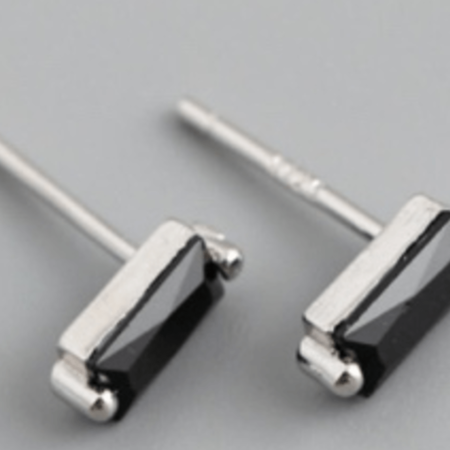 Black Stone Silver Earing
