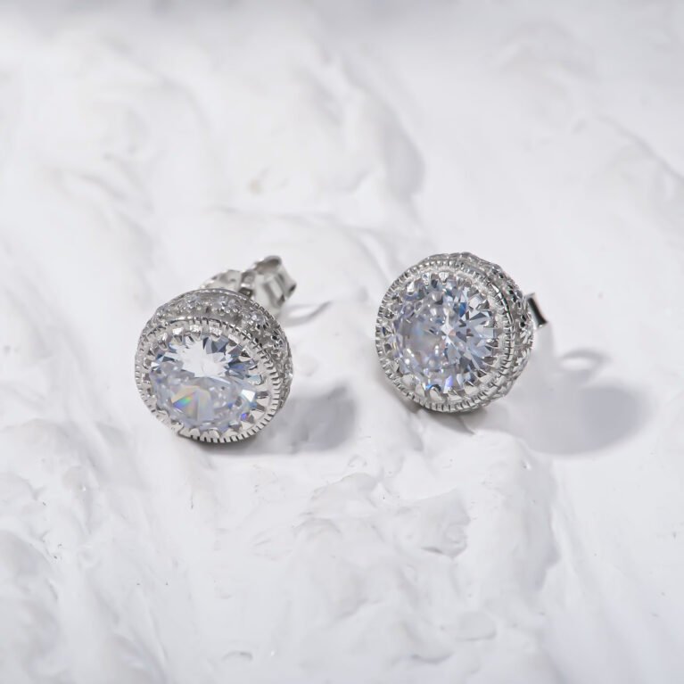 Round CZ studded Silver Earing