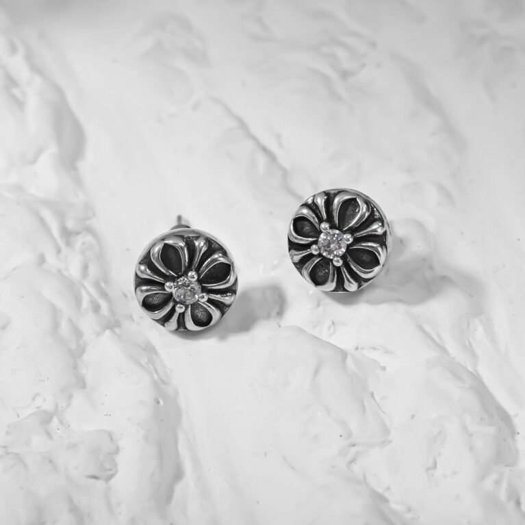 Round Art 4 silver black tone Silver Earing