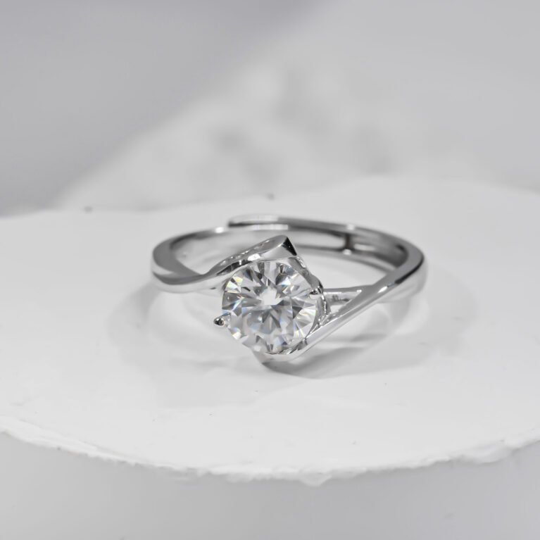 Spiral Sparkle Ring 1ct Moissanite Ring