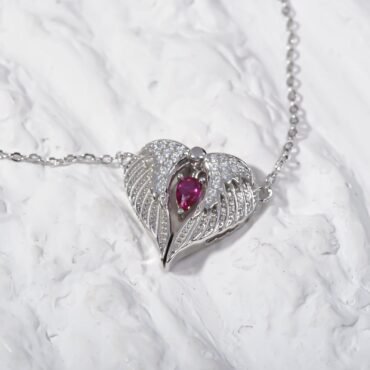 Love Angel 2 way necklace